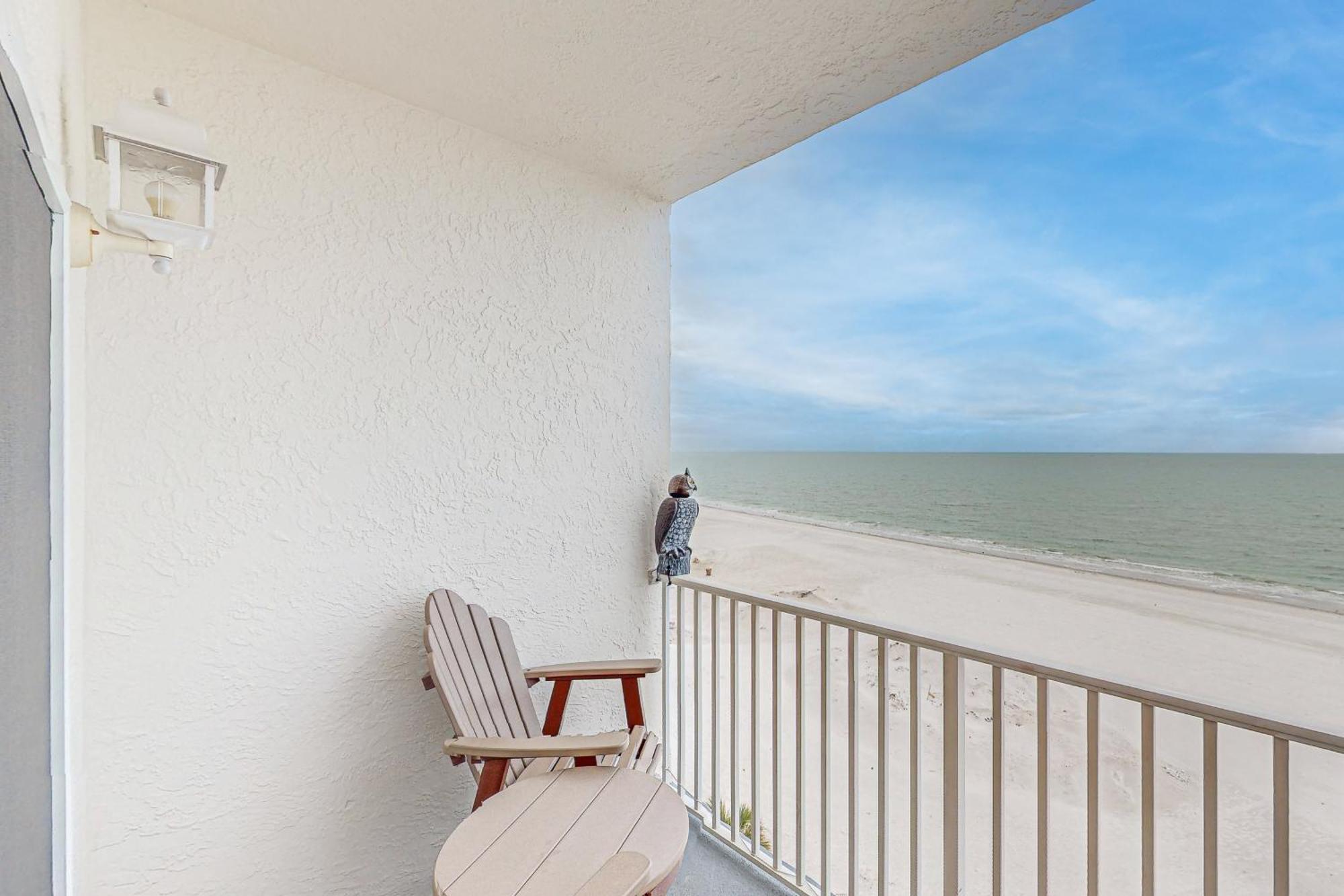 Sea Breeze 608 Apartment *